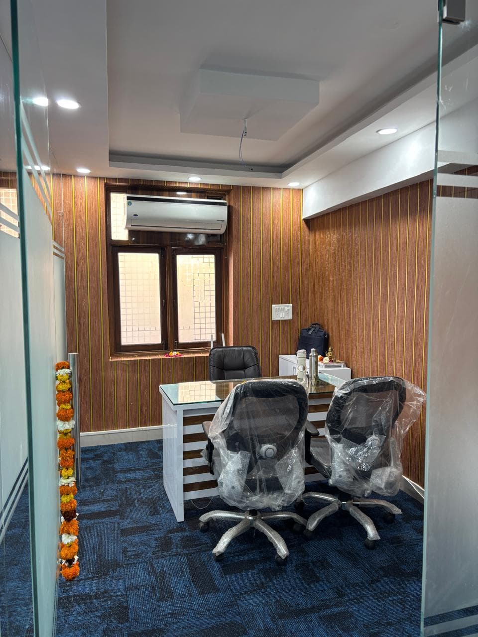 Fly Your Tech Delhi office interior